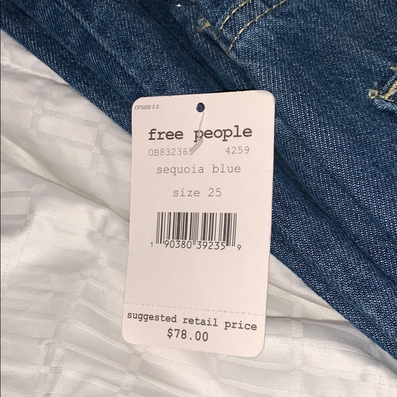 New Free People Maggie Mid-Rise Straight Leg Jeans - Picture 5 of 6